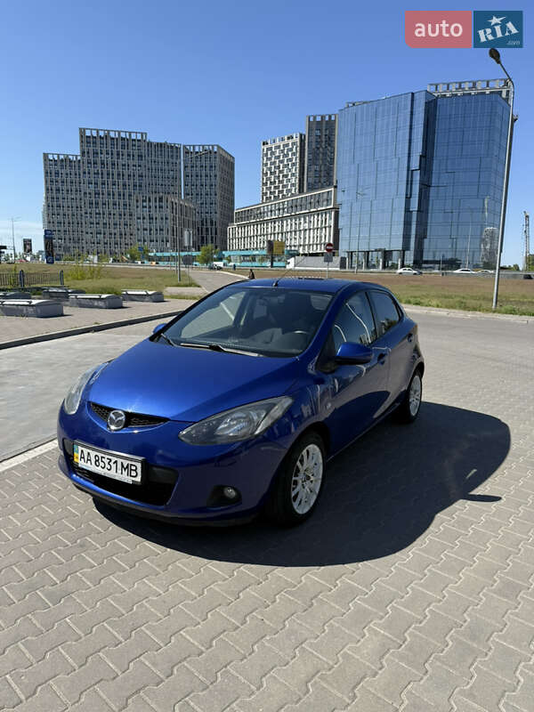 Mazda 2 (2009)