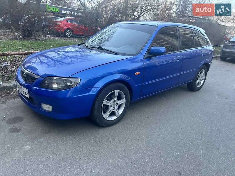 Mazda 323 (2002)