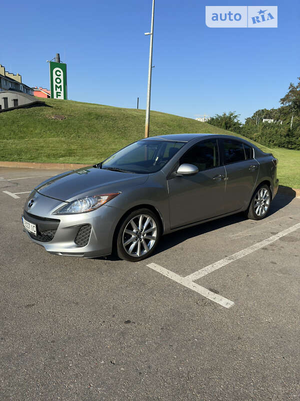 Mazda 3 (2012)