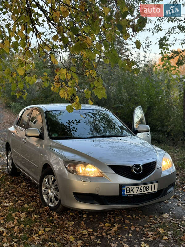 Mazda 3 (2006)