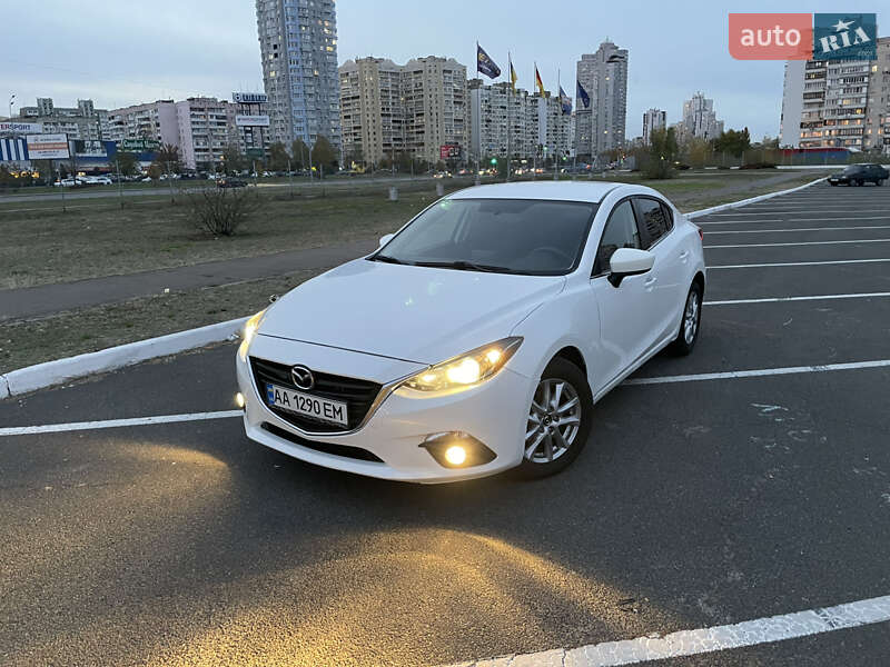 Mazda 3 (2015)