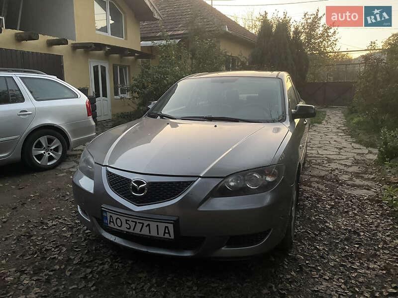 Mazda 3 (2005)