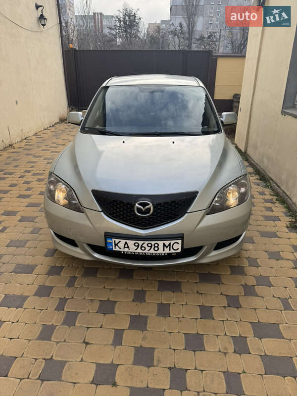 Mazda 3 (2005)