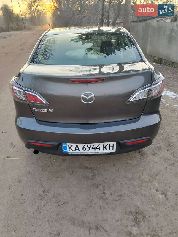 Mazda 3 (2010)