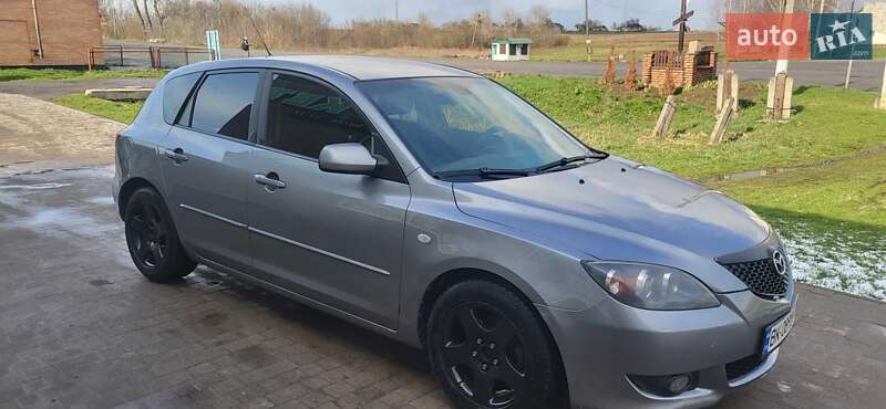 Mazda 3 (2005)