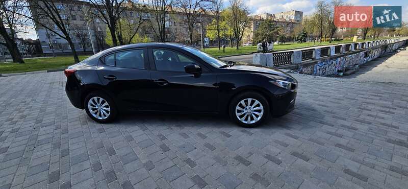 Mazda 3 (2015)