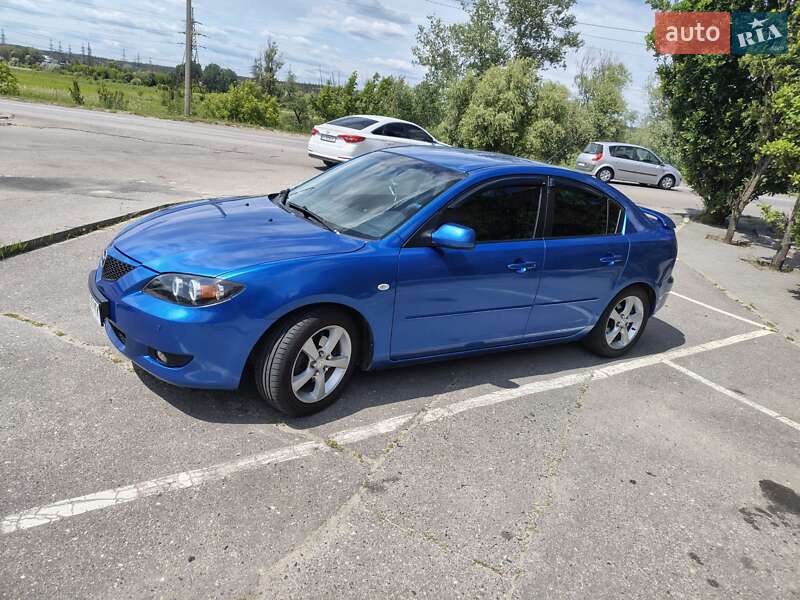 Mazda 3 (2005)