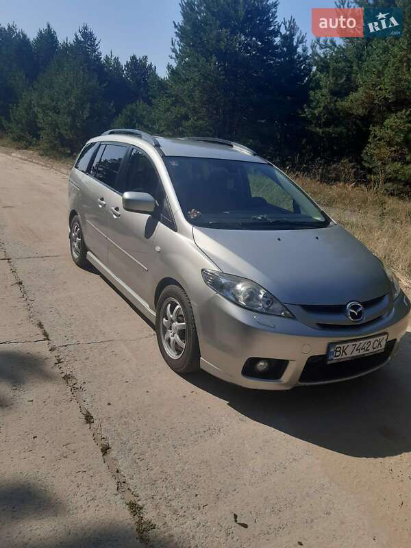 Mazda 5 (2006)