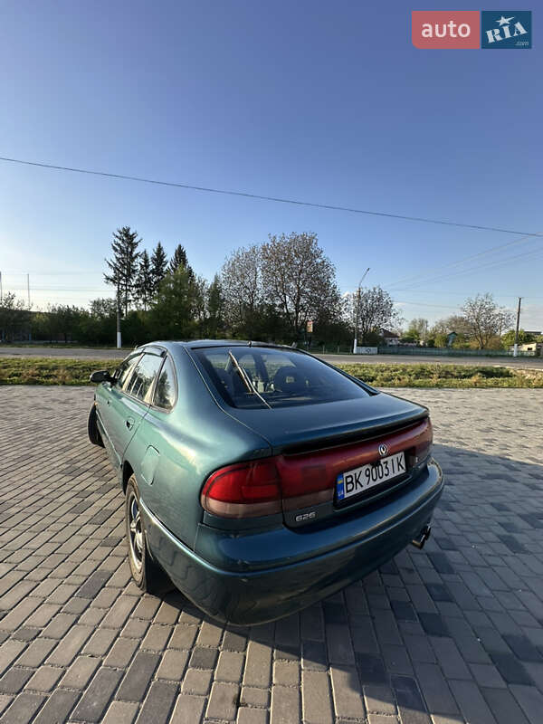 Mazda 626 (1992)