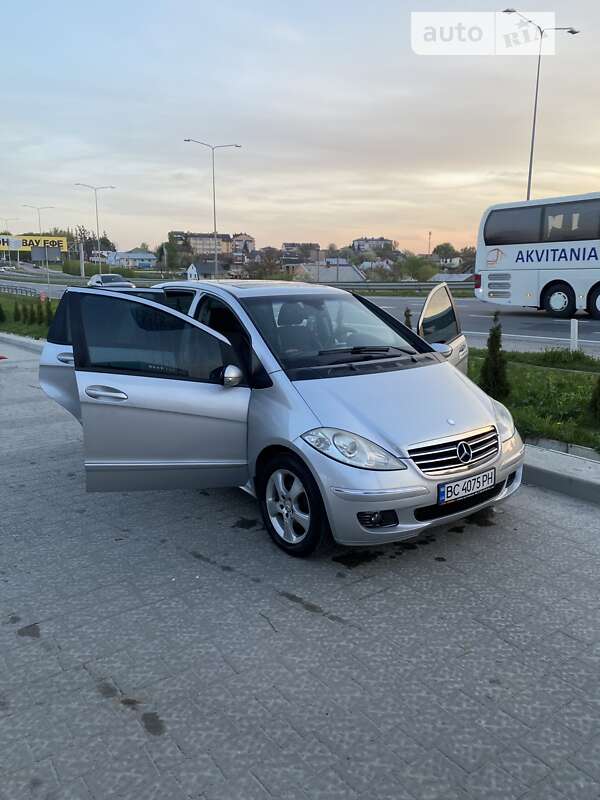 Mercedes-benz A 180 (2008)