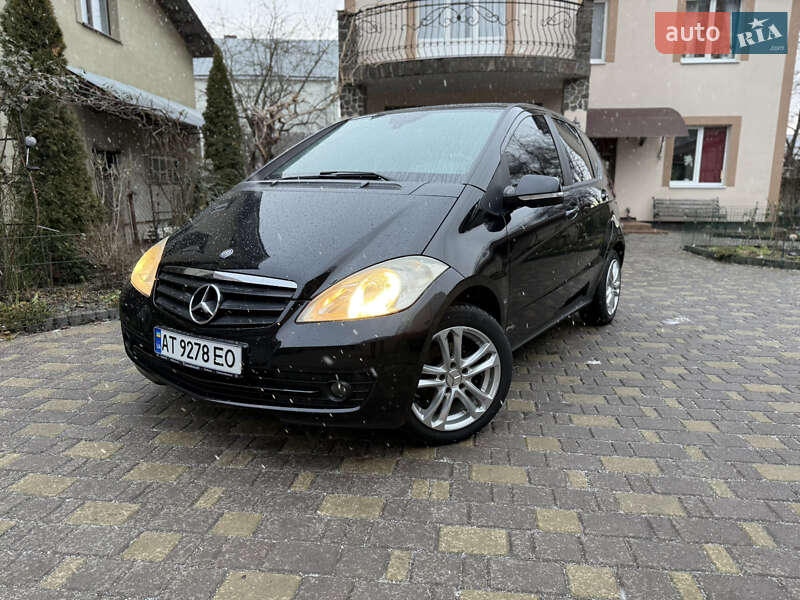 Mercedes-benz A-class (2009)