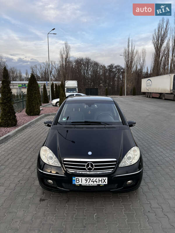 Mercedes-benz A-class (2005)