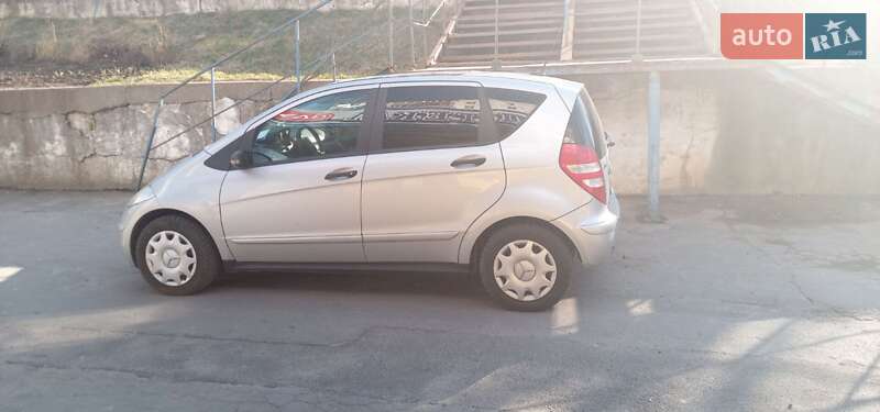 Mercedes-benz A-class (2005)