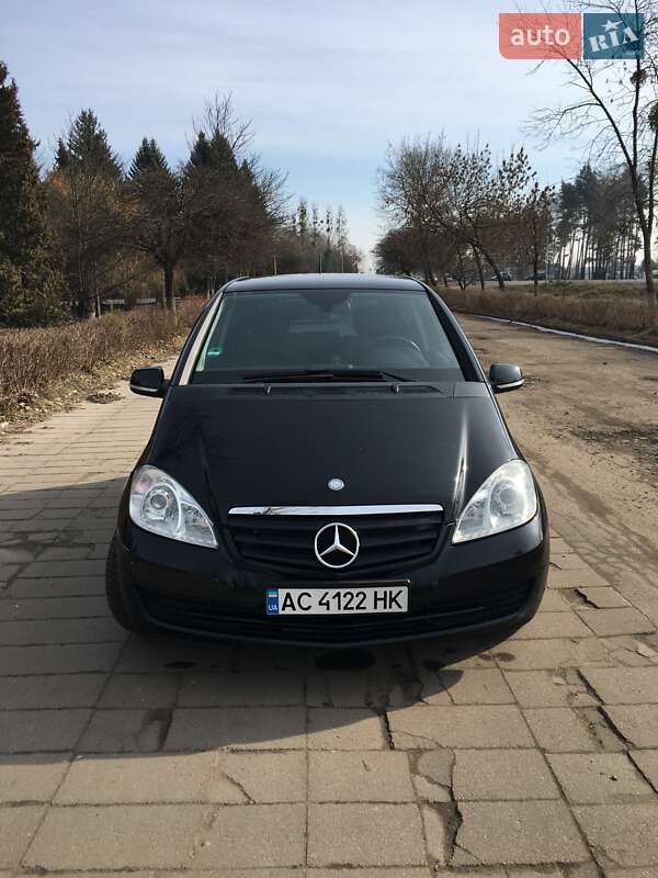 Mercedes-benz A-class (2010)