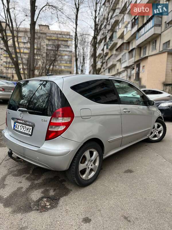 Mercedes-benz A-class (2005)