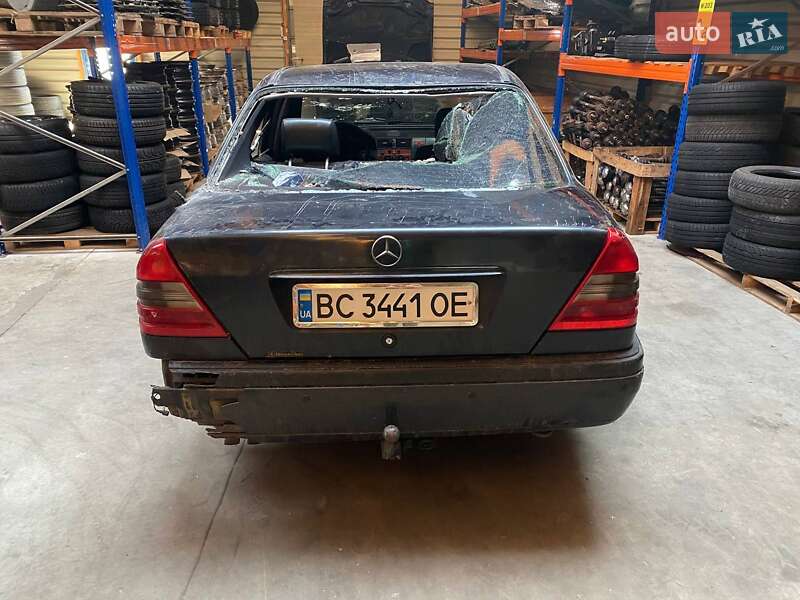Mercedes-benz C-class (1995)