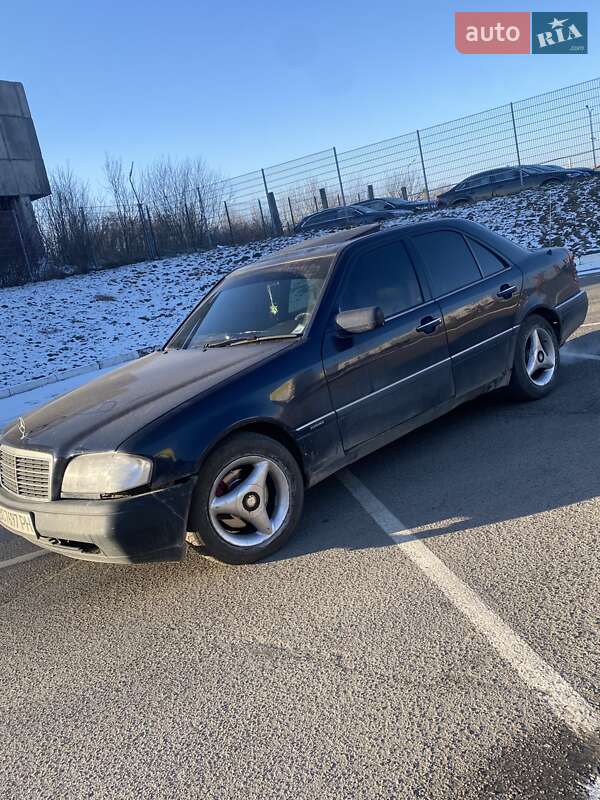 Mercedes-benz C-class (1994)