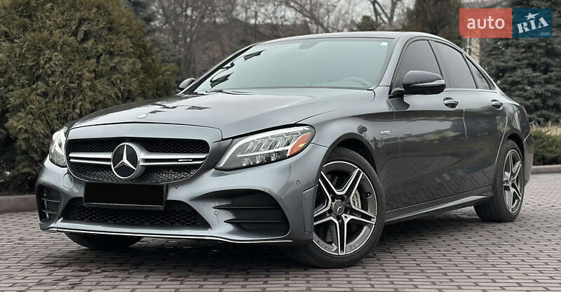 Mercedes-benz C-class (2020)