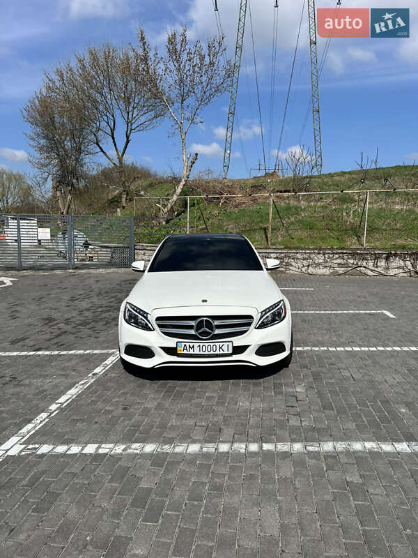 Mercedes-benz C-class (2018)