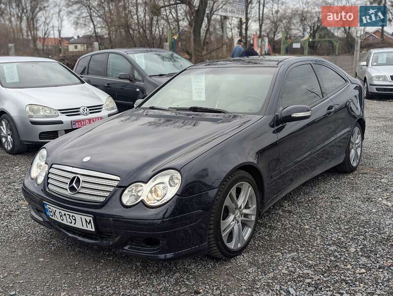 Mercedes-benz C-class (2005)