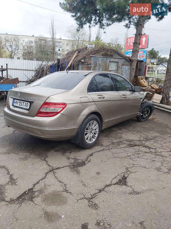 Mercedes-benz C-class (2007)