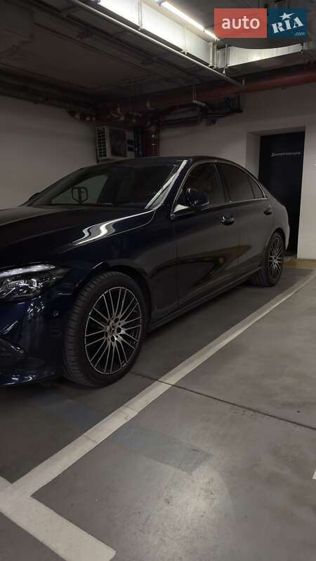 Mercedes-benz C-class (2022)