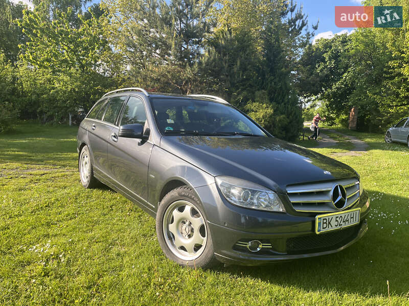 Mercedes-benz C-class (2008)