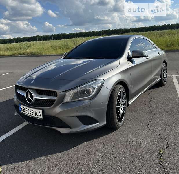 Mercedes-benz 220 cdi (2014)