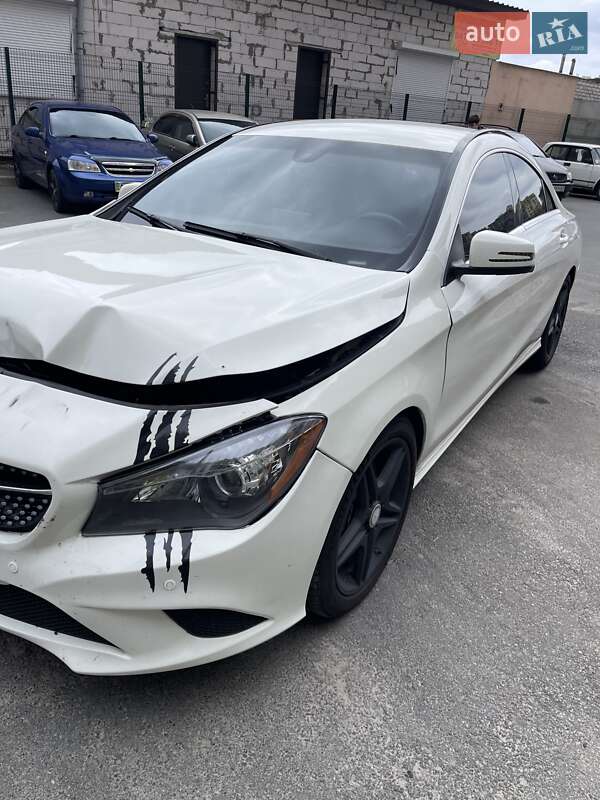 Mercedes-benz Cla-class (2015)