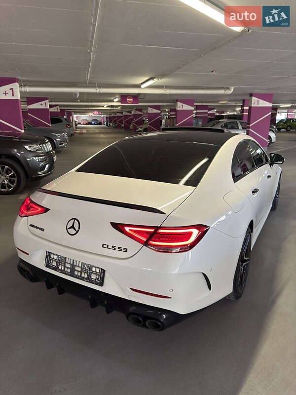 Mercedes-benz Cls-class (2020)