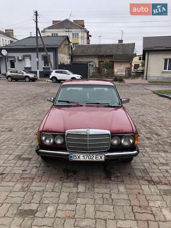 Mercedes-benz E-class (1982)