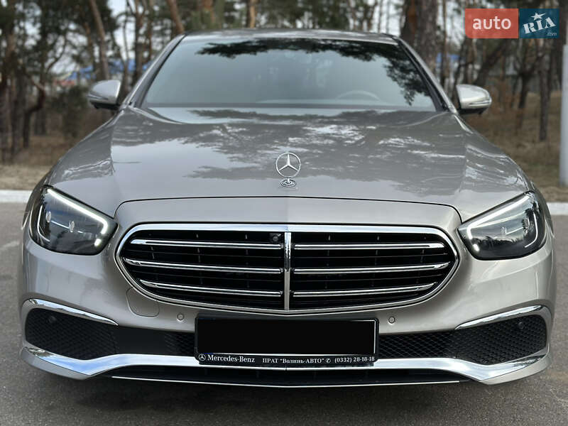 Mercedes-benz E-class (2021)