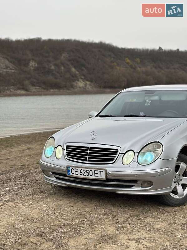 Mercedes-benz E-class (2003)