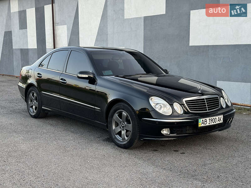 Mercedes-benz E-class (2004)