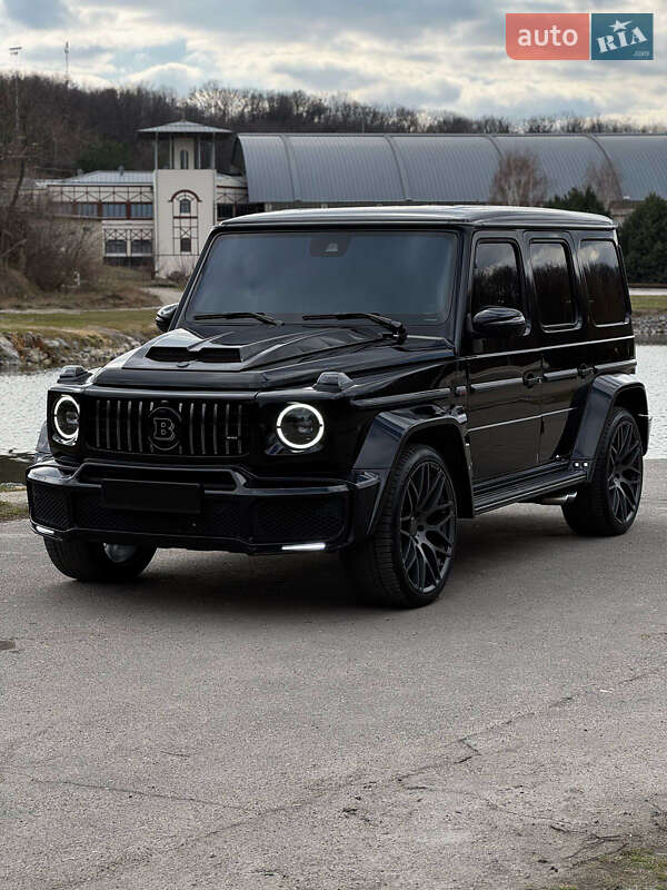 Mercedes-benz G-class (2019)