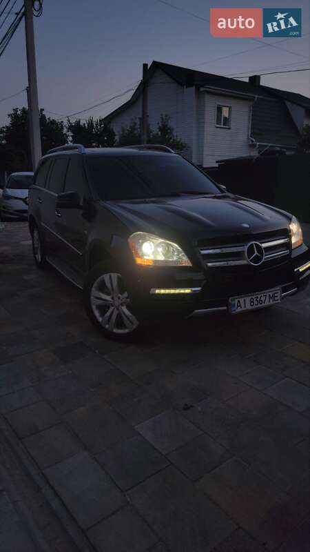 Mercedes-benz Gl-class (2012)