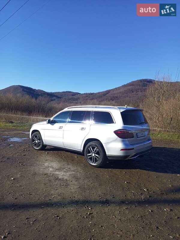 Mercedes-benz Gl-class (2016)