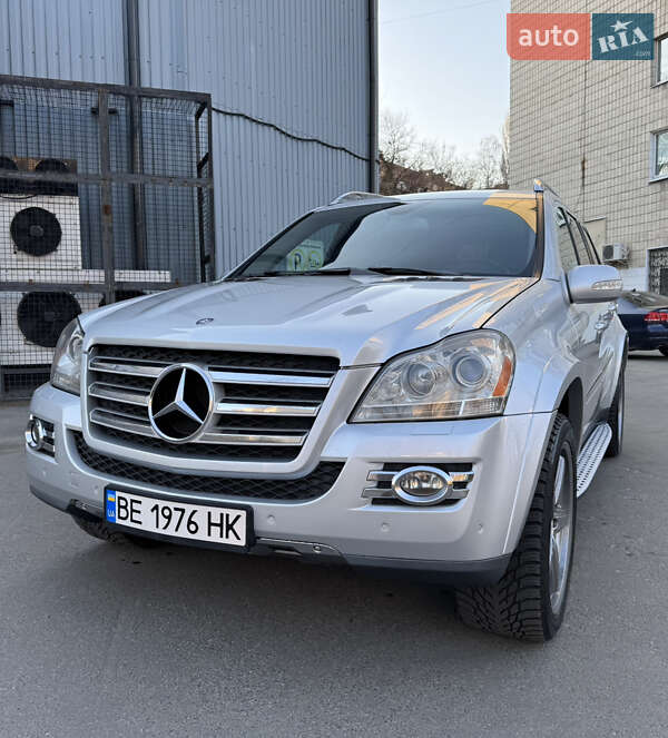 Mercedes-benz Gl-class (2007)
