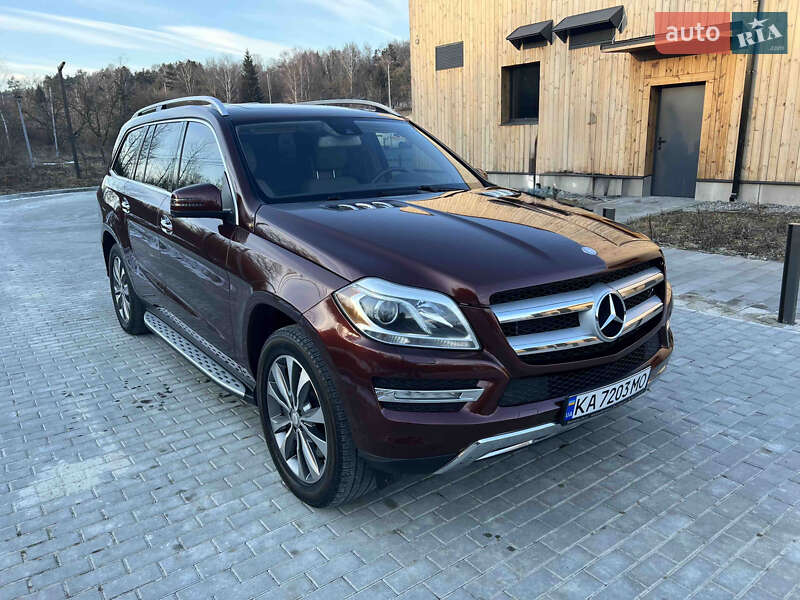 Mercedes-benz Gl-class (2012)
