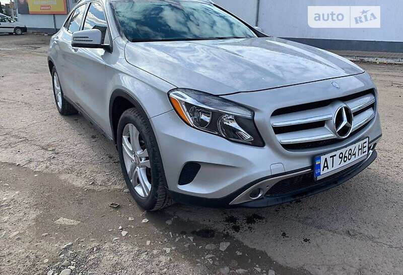 Mercedes-benz Gla-class (2016)