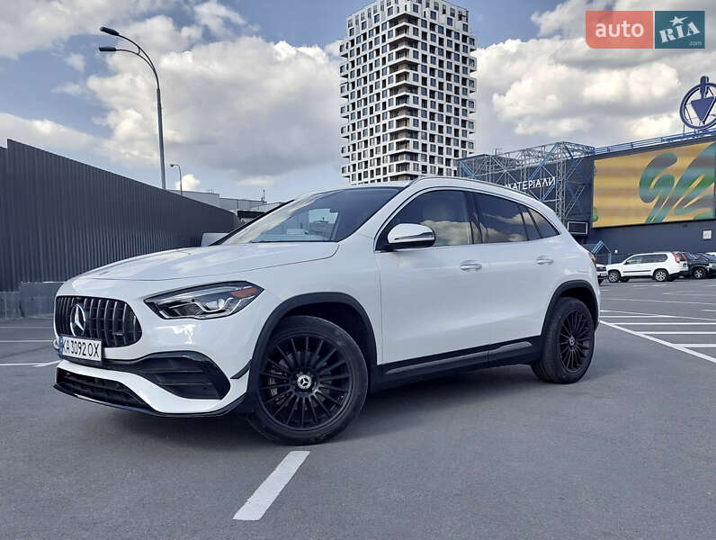 Mercedes-benz Gla-class (2020)