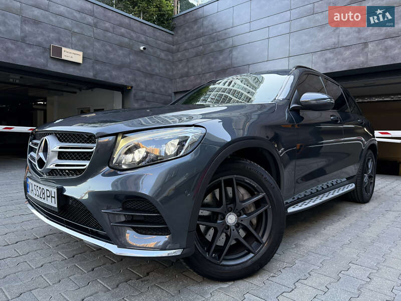 Mercedes-benz Glc-class (2016)