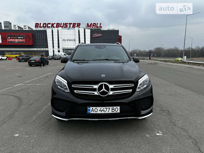 Mercedes-benz Gle-class (2017)