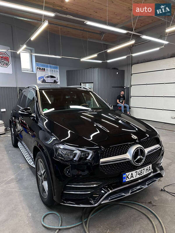 Mercedes-benz Gle-class (2021)