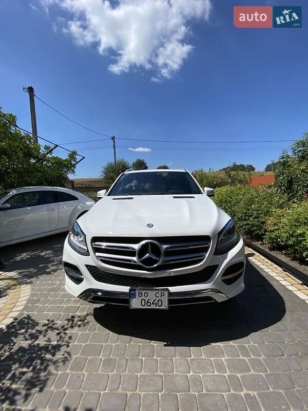 Mercedes-benz Gle-class (2017)
