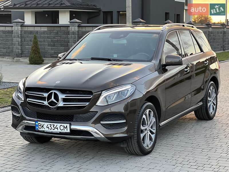 Mercedes-benz Gle-class (2016)