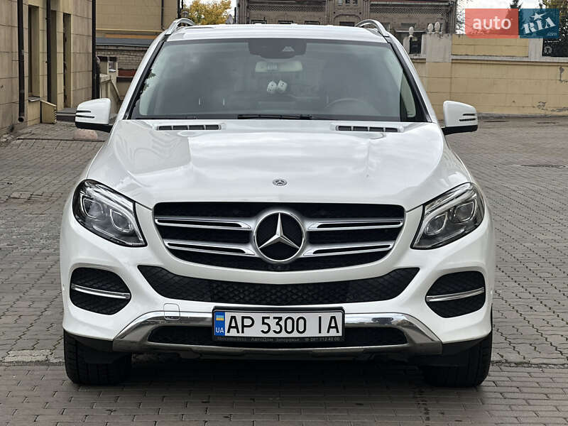 Mercedes-benz Gle-class (2017)