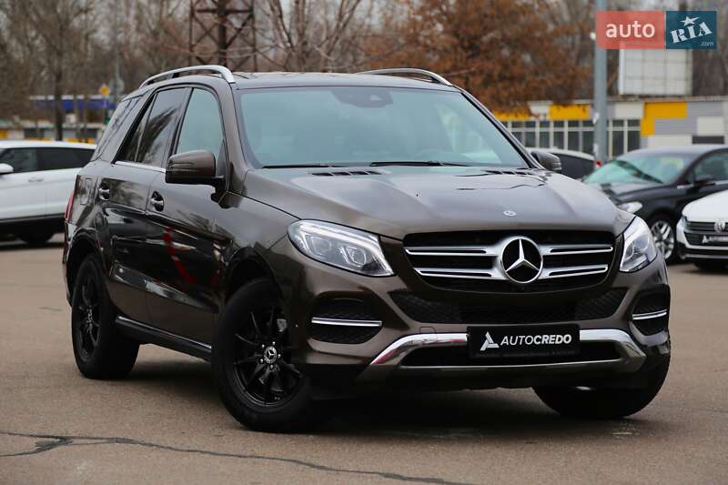 Mercedes-benz Gle-class (2017)