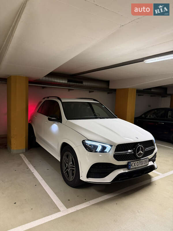 Mercedes-benz Gle-class (2019)