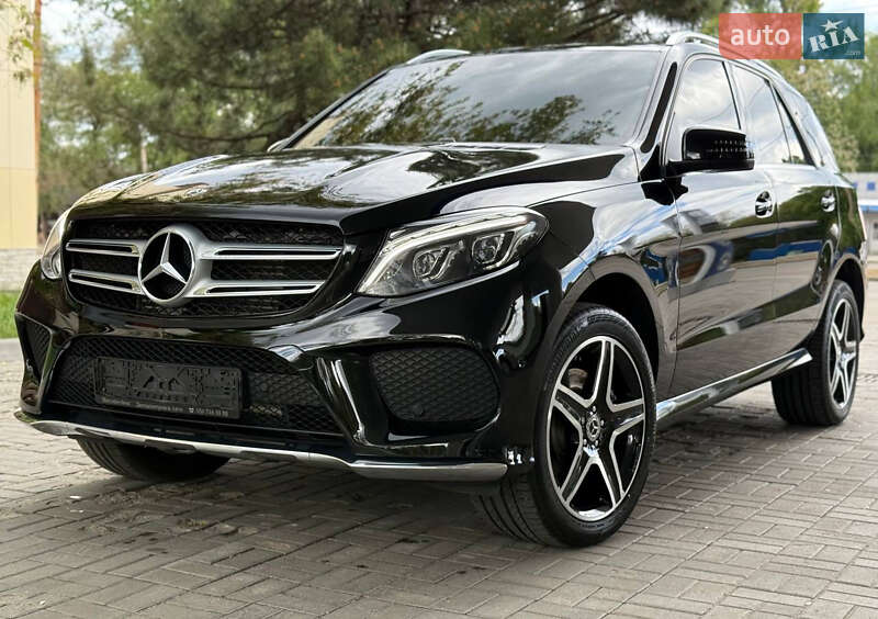 Mercedes-benz Gle-class (2017)